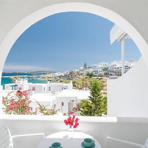 Adonis Hotel Studios&Apartments